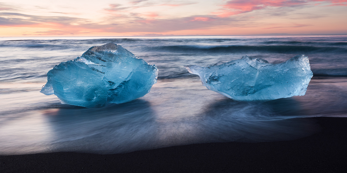 Ice bergs on the beach